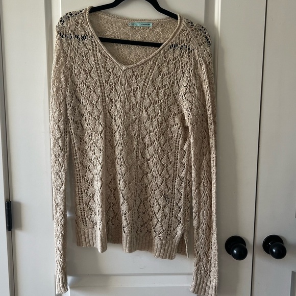 Cream Sweater - Picture 1 of 3